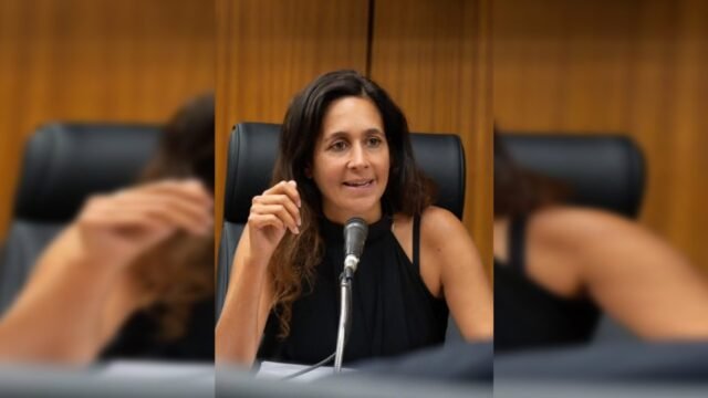 La diputada Nicol Salle durante su intervención en el Palacio Legislativo.