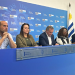 Álvaro Delgado en conferencia de prensa tras la reunión del Directorio del Partido Nacional.