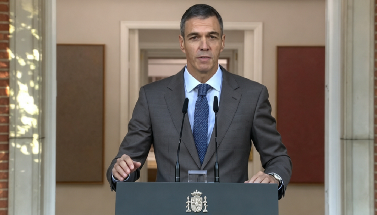 Pedro Sánchez durante el anuncio de la convocatoria a elecciones generales en España.